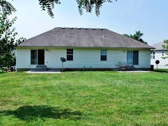 2nd image of 3133 NW Mill Dr