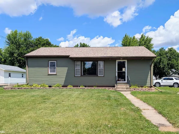 307 1st Ave N, Dakota City, IA 50529