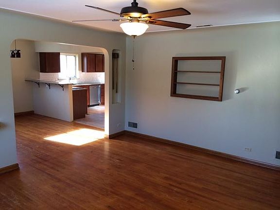 2nd image of 1201 S Saint Paul St