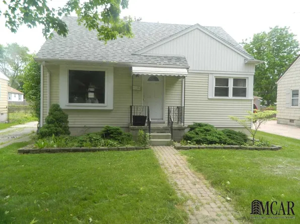 727 Roeder St, Monroe, MI 48161