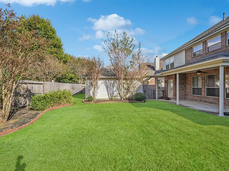 4415 Eden Point Ln — Photo 2