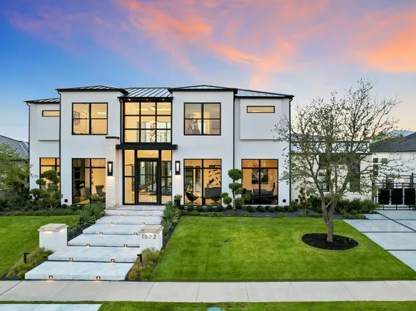 1572 Courtland Dr, Frisco, TX 75034