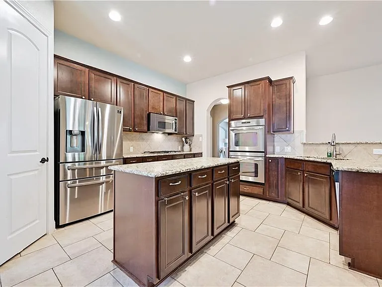 4804 Taurus Walk — Photo 8