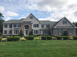 15 Winding Woods Way, Freehold, NJ 07728