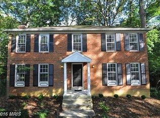 2417 Luckett Ave, Vienna, VA 22180