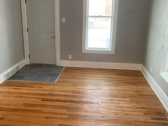 5th image of 1805 5th Ave