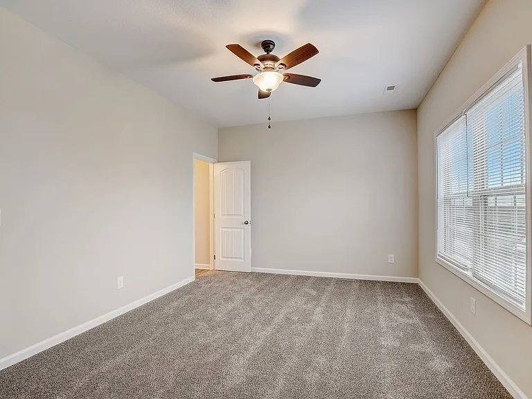 Greystone Townhomes — Photo 28