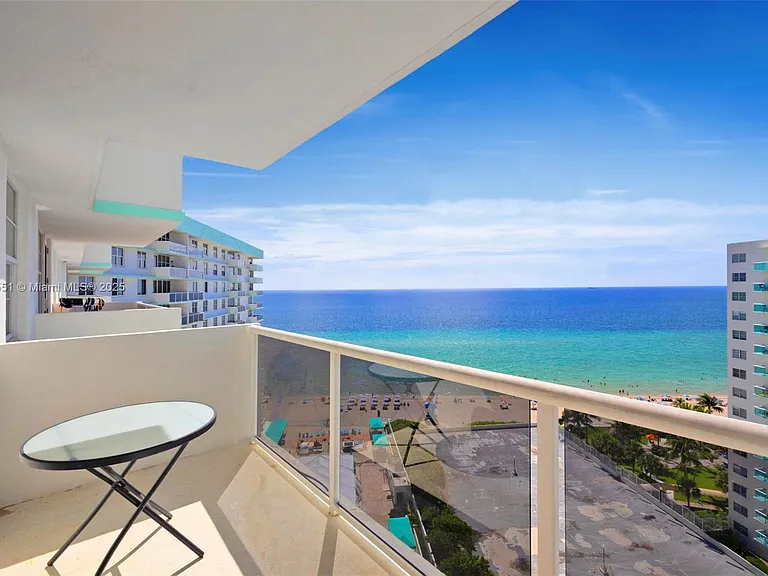 3725 S Ocean Dr #1516 — Photo 1