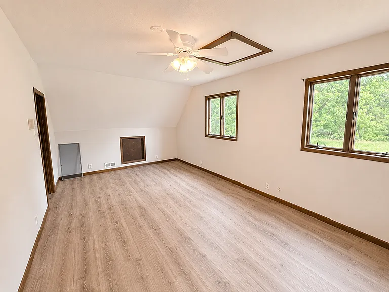 4284 Jefferson St — Photo 25