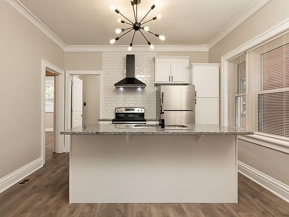 5th image of 5000 Devonshire Ave Unit 5000