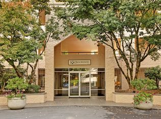6625 W Burnside Rd UNIT 211, Portland, OR 97210