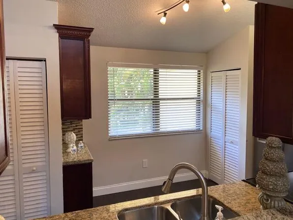 134 NW 98th Ter, Fort Lauderdale, FL 33324