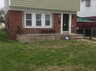 10935 177th St, Jamaica, NY 11433