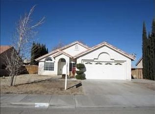 5601 Cisero Dr, Palmdale, CA 93552