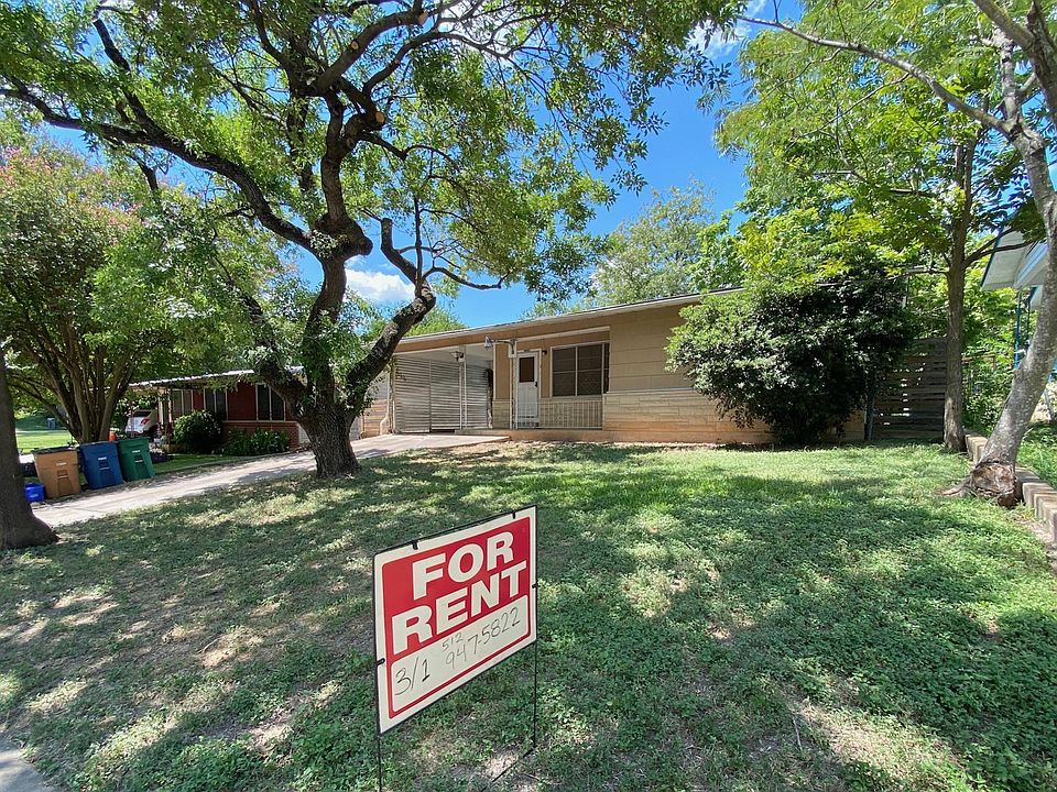 Exterior and Front Yard