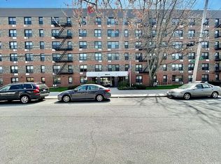20910 41st Ave APT 5R, Flushing, NY 11361