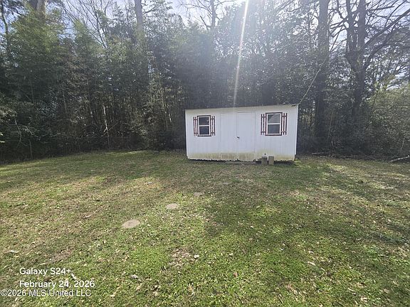 5th image of 167 Treehaven Dr
