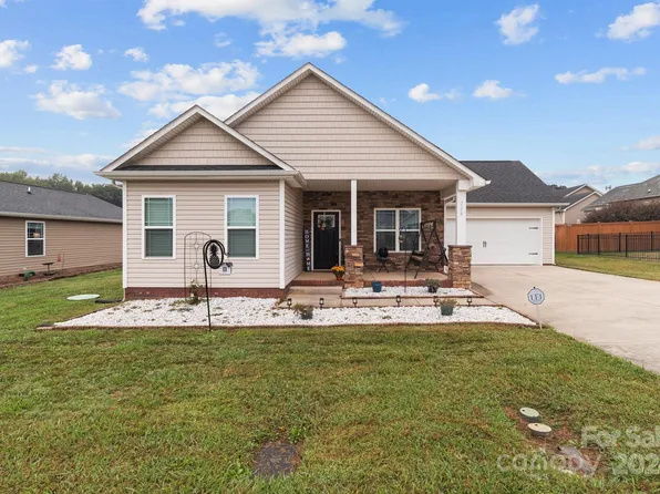 229 Abigail Ln, Locust, NC 28097