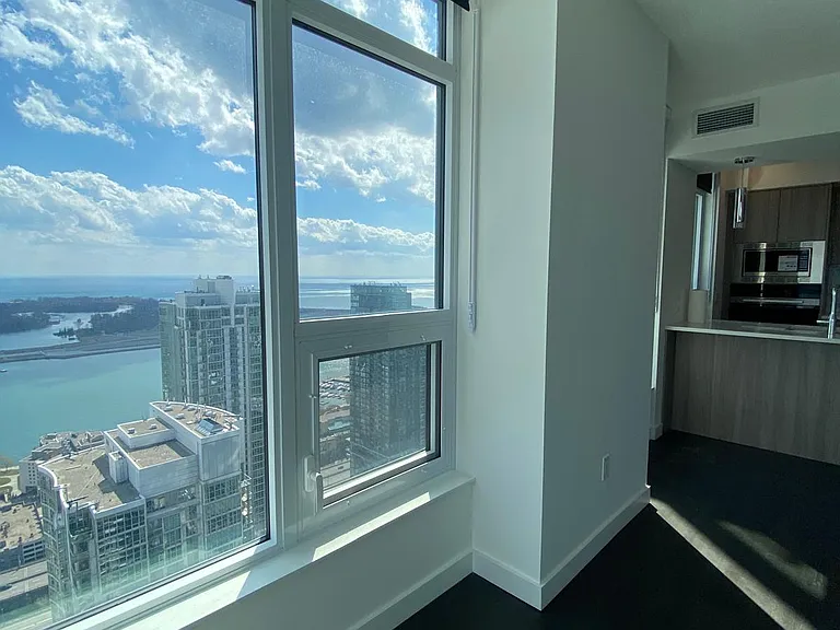 1 Concord Cityplace Way #5505 — Photo 16