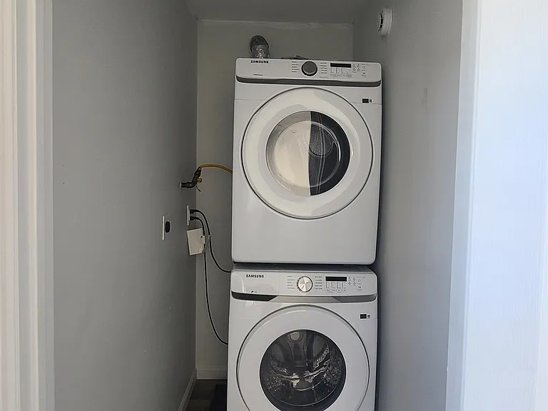 150 New York Ave #2 — Photo 26