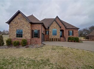 981 Brooklawn Dr, Gallatin, TN 37066