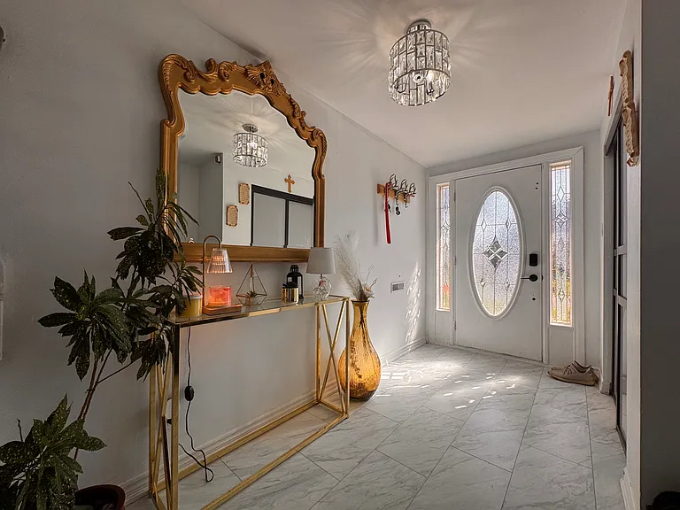 1028 Valentine Dr — Photo 23