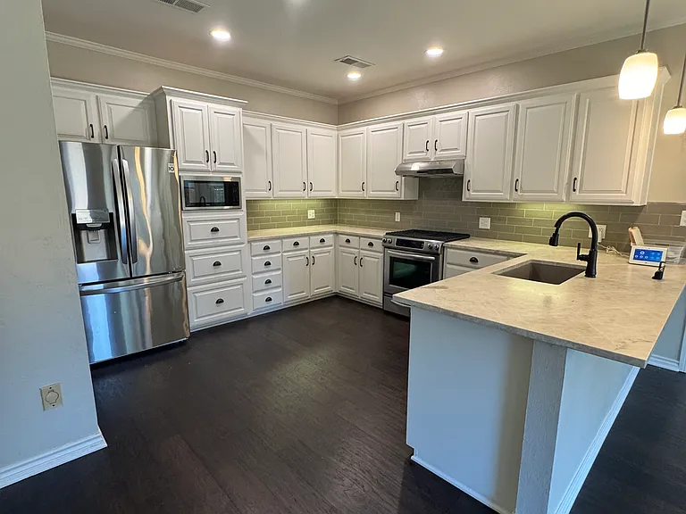 7117 Holly Square Ct — Photo 6