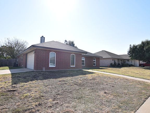 2nd image of 4400 Lonesome Dove Dr