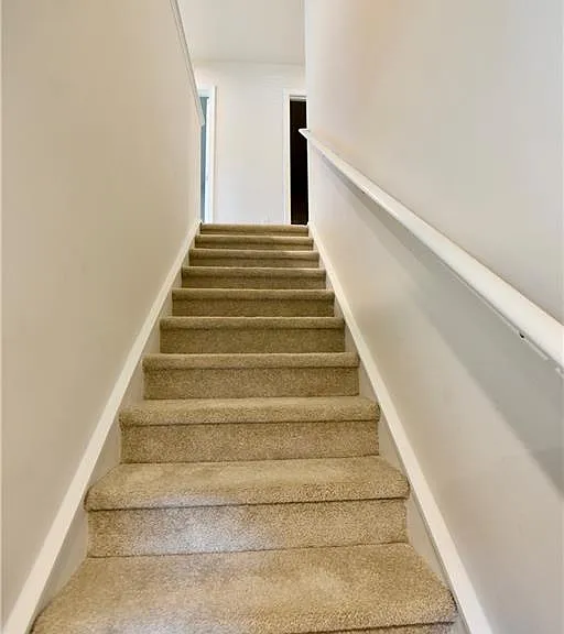 8421 Limerick Ln — Photo 18