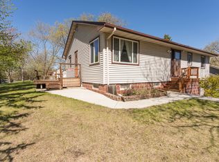 1324 Melvina Rd SW, Alexandria, MN 56308