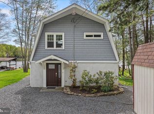 315 Owassa Dr, Pocono Lake, PA