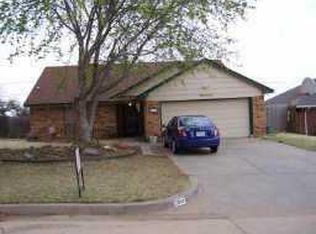 2912 Lacey #1, Chickasha, OK 73018