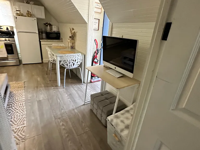 133 N Olive St #2 — Photo 4