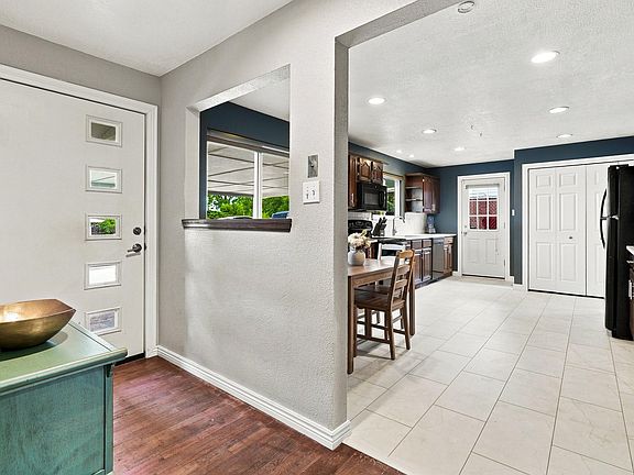 2nd image of 2717 S Osceola Way