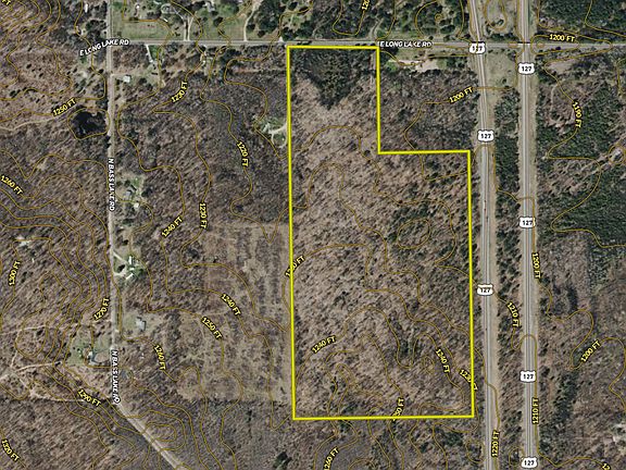 3rd image of E Long Lake Rd