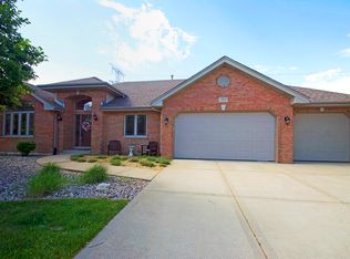21934 Emily Ln, Frankfort, IL 60423