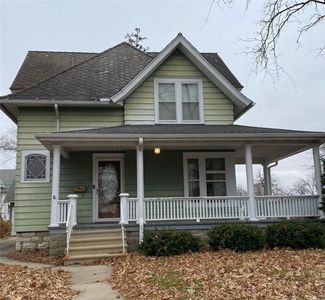 604 N Grand Ave, Charles City, IA, 50616