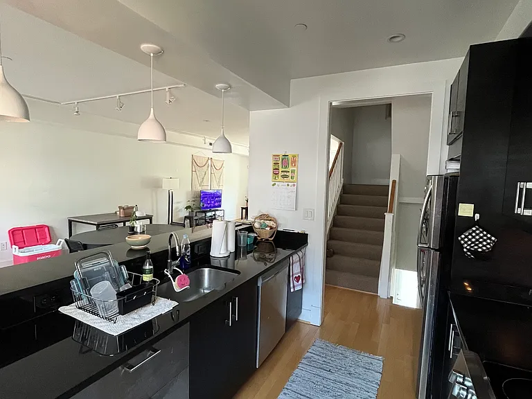 730 Columbia Rd NW #2 — Photo 5