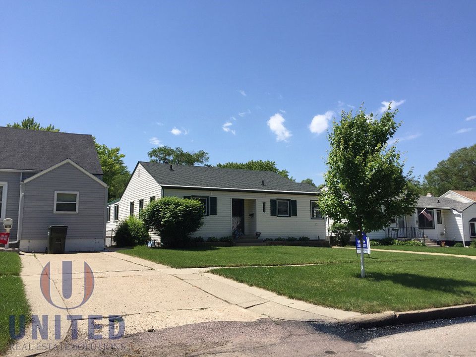 1st image of 3247 Grandview Blvd