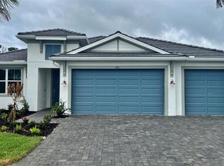 140 Daylily Blvd, Nokomis, FL 34275