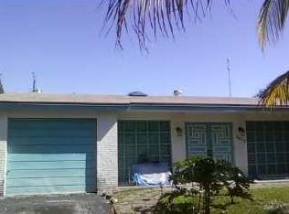 3813 E Lake Ter, Miramar, FL 33023