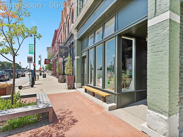 2223 Wabash St — Photo 32