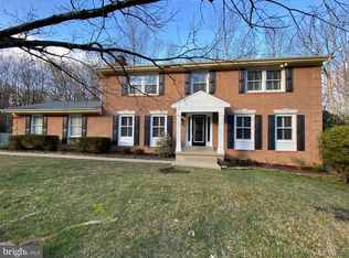 5818 Fitzhugh St, Burke, VA 22015