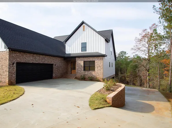 190 Estates Club Dr, Pell City, AL 35128