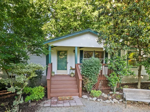 559 Johnson Rd, Kodak, TN 37764