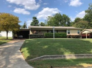 401 E Bissell St, Hugo, OK 74743