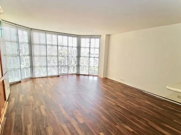 1255 California St — Photo 2
