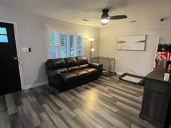 5th image of 208 Mimosa Ave