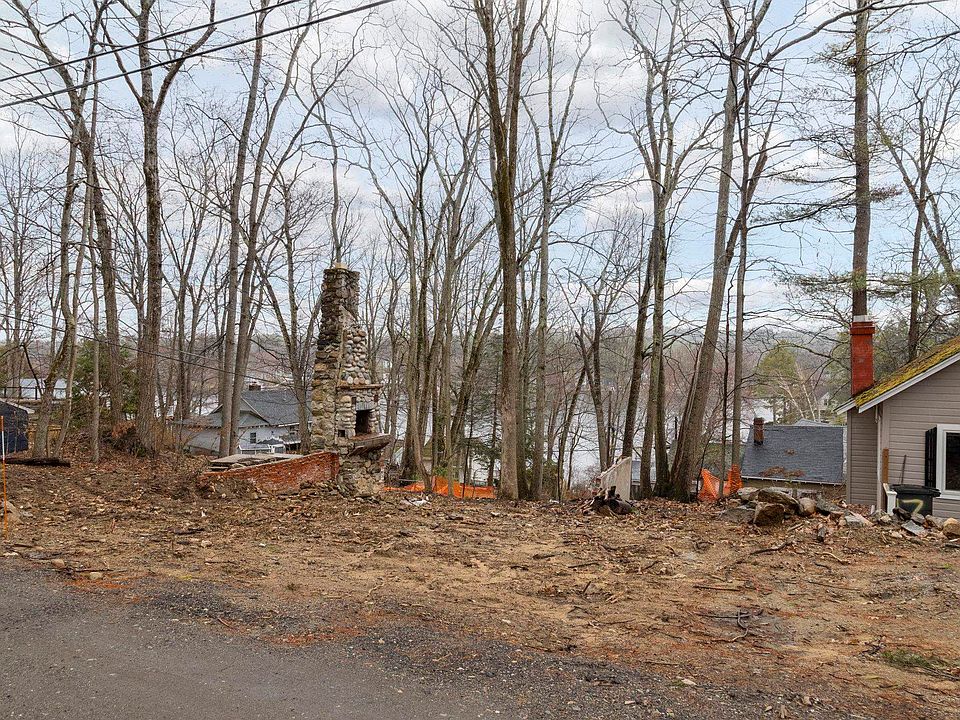 2nd image of 14 2Nd Street