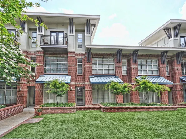 1101 W 1st St #12, Charlotte, NC 28202